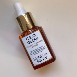 Sunday Riley CEO Glow Face Oil